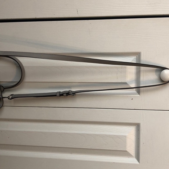 MICHAEL KORS HANDBAG - Picture 4 of 6